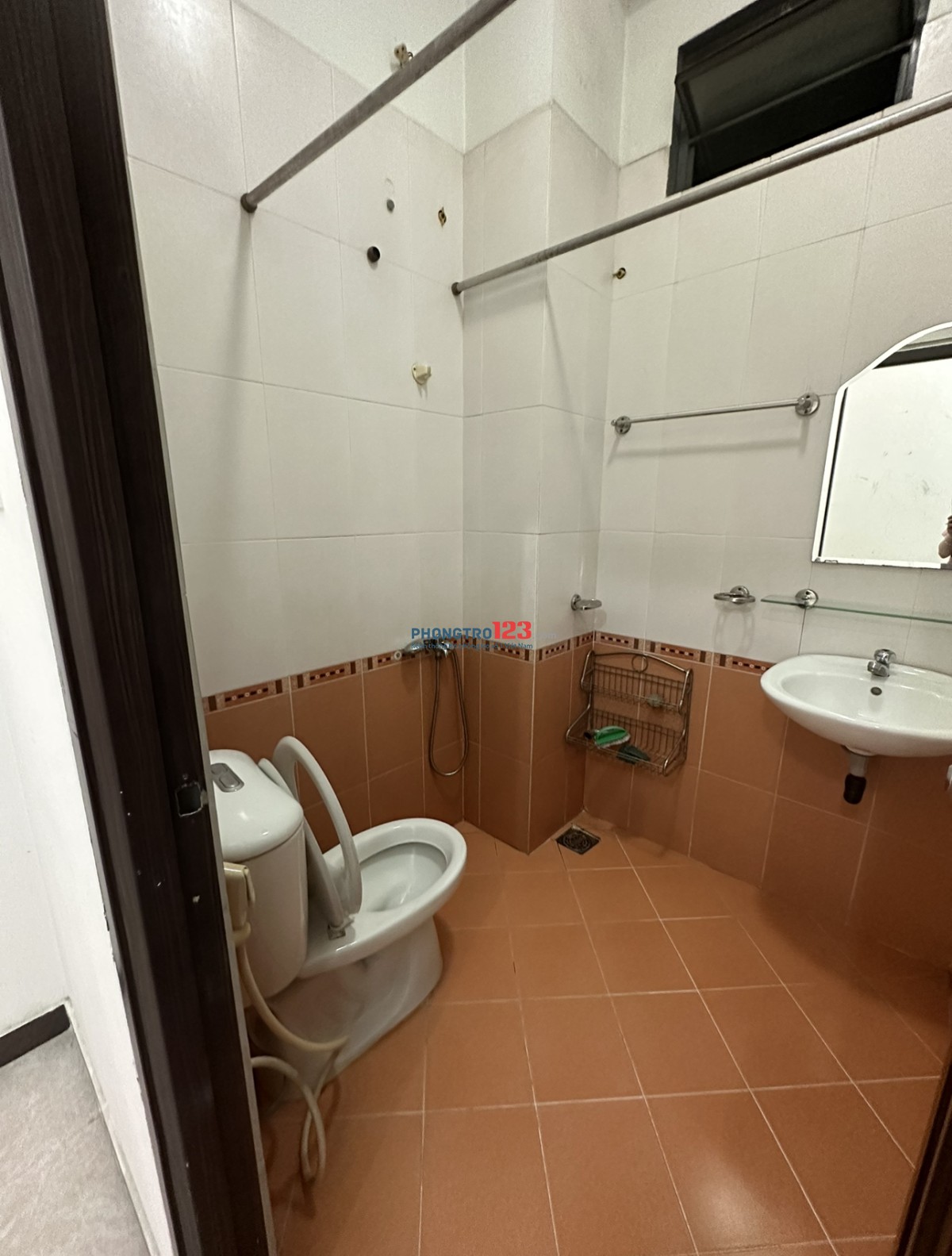 Cho 1-2 người thuê phòng XVNT F17 Bình Thạnh, giá 4 triệu (ban công riêng)