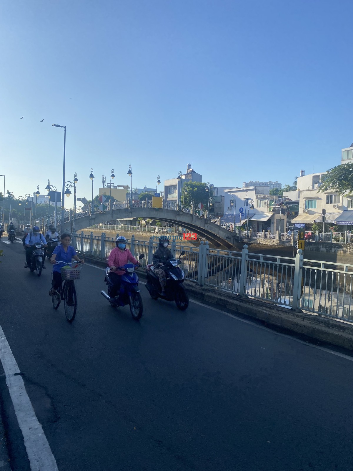 Cho thuê phòng trọ giá rẻ mặt tiền đường Bến Phú Lâm P.9 Q.6