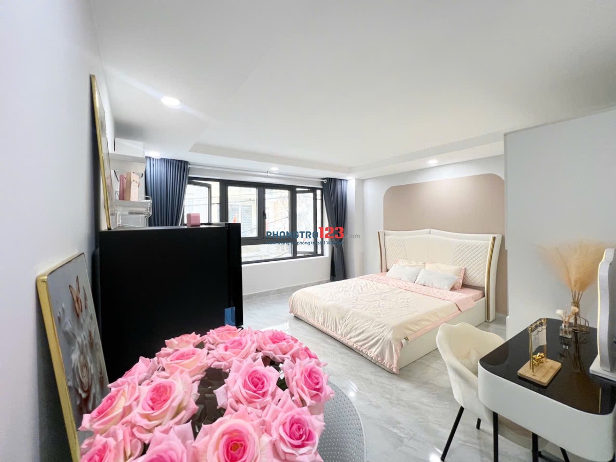 Cho thuê căn hộ STUDIO cửa sổ lớn/ban công Trung Tâm Q7 ƯU ĐÃI lớn khi ở dài hạn