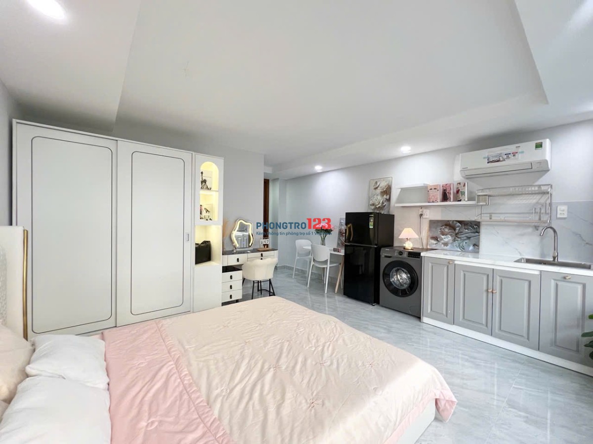 Cho thuê căn hộ STUDIO cửa sổ lớn/ban công Trung Tâm Q7 ƯU ĐÃI lớn khi ở dài hạn