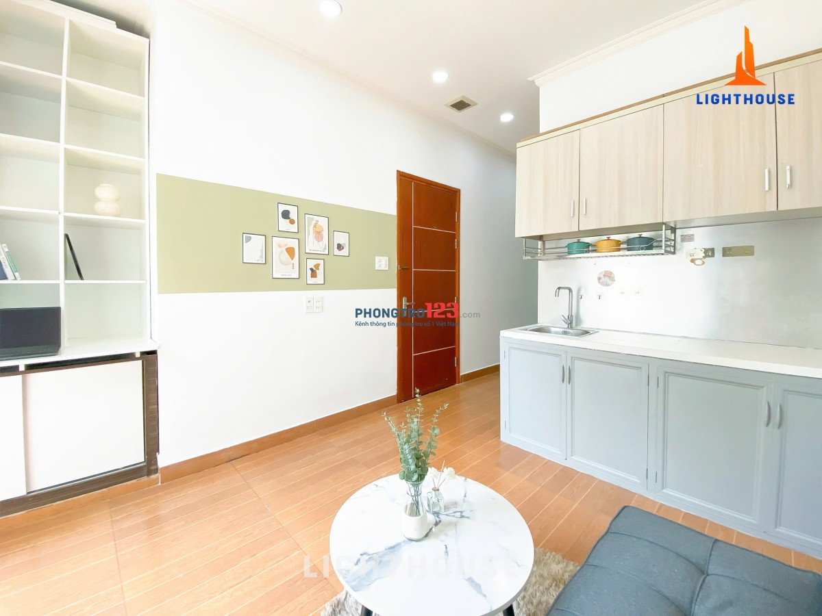 STUDIO BAN CÔNG NỘI THẤT ĐẦY ĐỦ - NHƯ HÌNH GẦN LOTTE CỘNG HÒA, K300 TÂN BÌNH