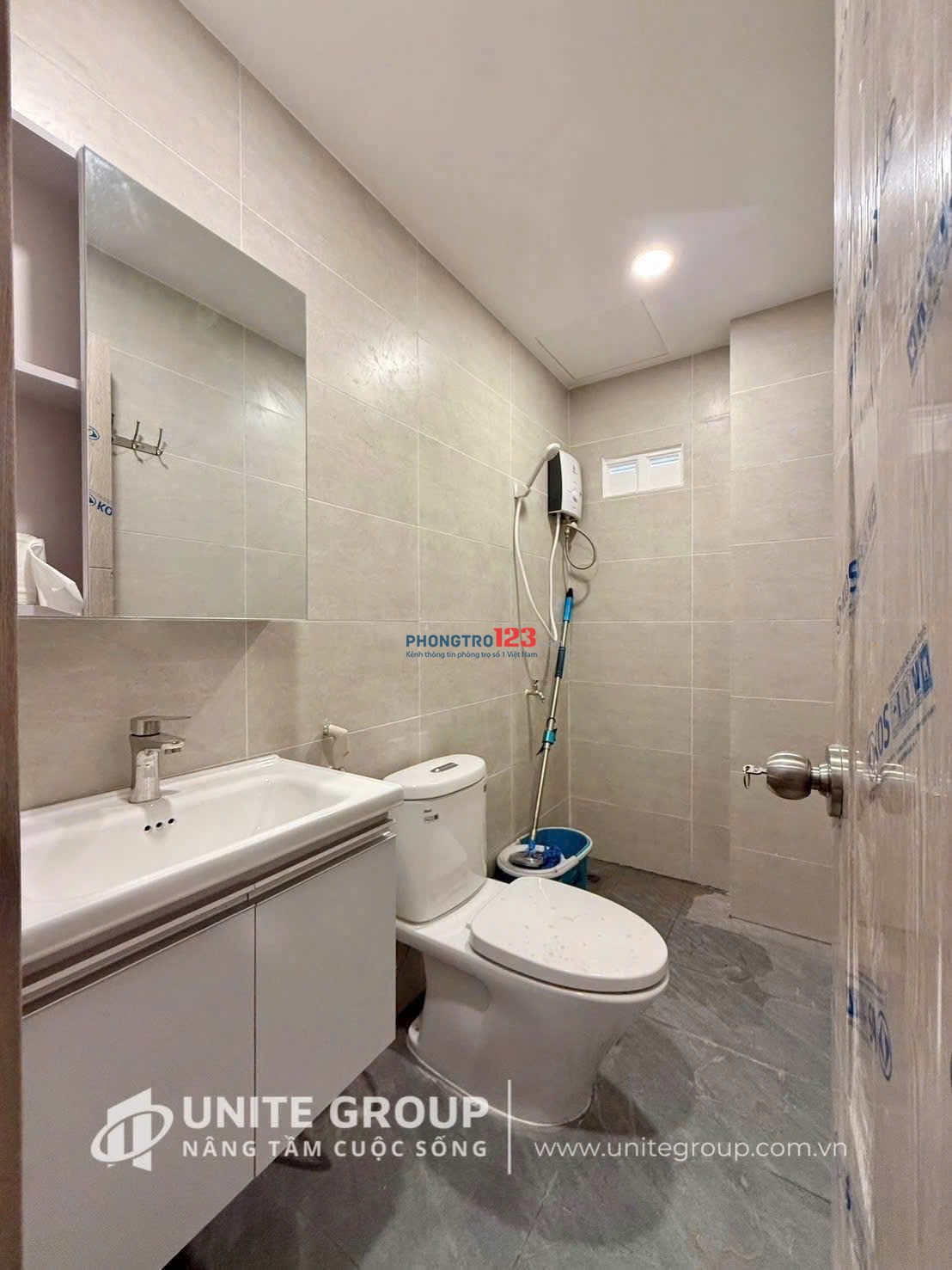 PHÒNG ĐẸP GIÁ TỐT Ở QUẬN 7 - GẦN RMIT, TDTU, LOTTE - BAN CÔNG CHILL, FULL NỘI THẤT