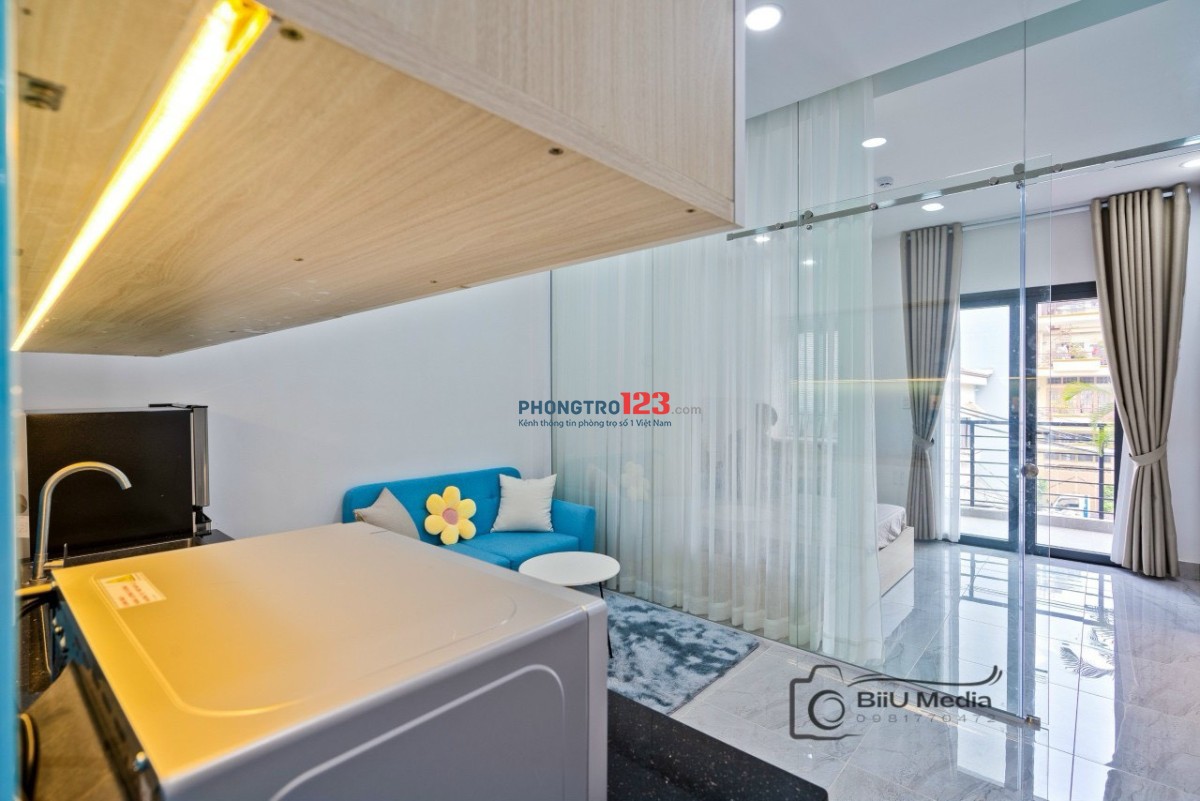 STUDIO VIEW BAN CÔNG – FULL NỘI THẤT – TÁCH BẾP