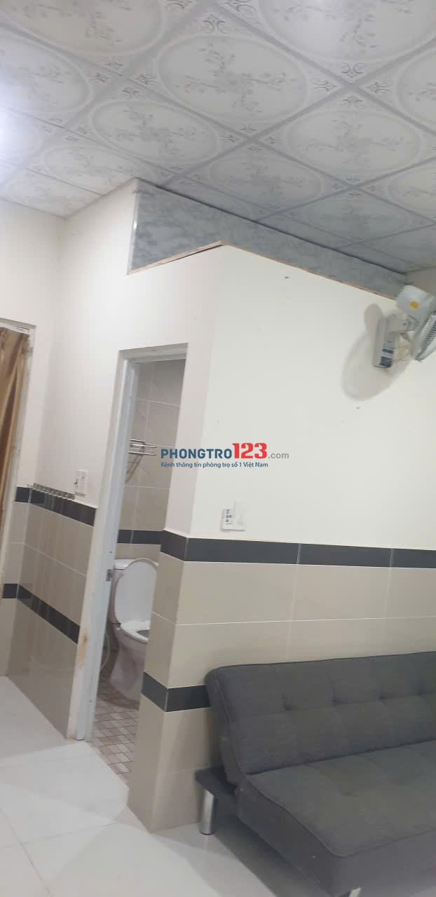 Chính chủ trống phòng 21m2, có máy lạnh, máy giặt và quạt - đường số 10, Phường An Khánh, Quận 2