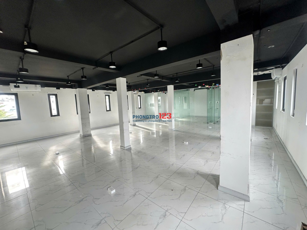 CHO THUÊ VĂN PHÒNG ĐẲNG CẤP HOÀNG DIỆU, QUẬN 4 - 131M² TRÀN NGẬP ÁNH SÁNG & CÂY XANH