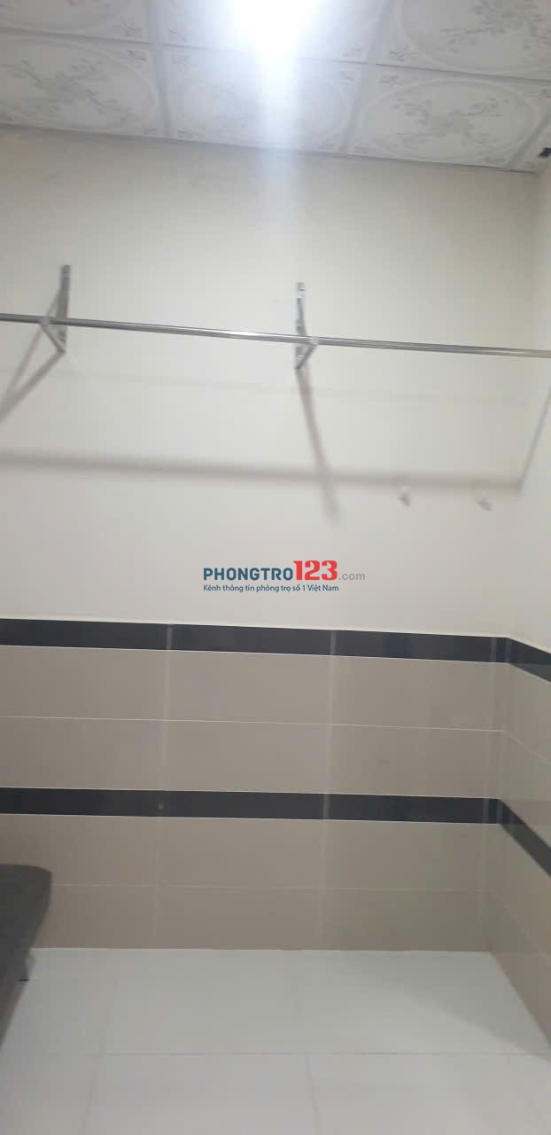 Chính chủ trống phòng 21m2, có máy lạnh, máy giặt và quạt - đường số 10, Phường An Khánh, Quận 2