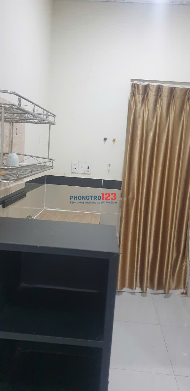 Chính chủ trống phòng 21m2, có máy lạnh, máy giặt và quạt - đường số 10, Phường An Khánh, Quận 2