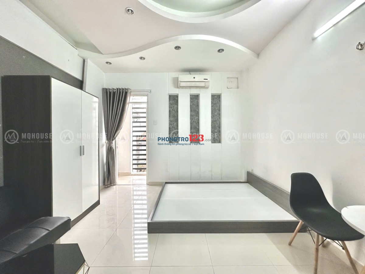 PHÒNG TRỌ NGAY NGÃ TƯ BỐN XÃ TÂN PHÚ - CÓ BAN CÔNG