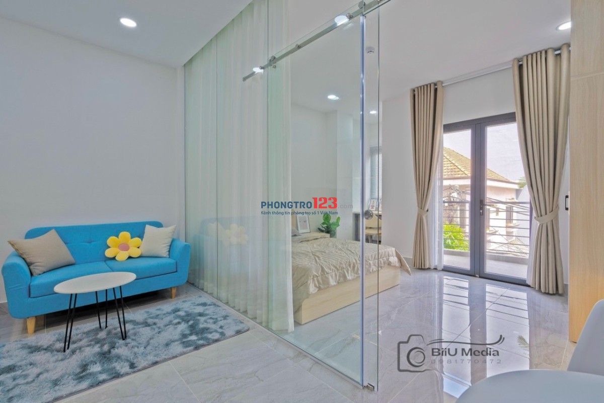 STUDIO VIEW BAN CÔNG – FULL NỘI THẤT – TÁCH BẾP