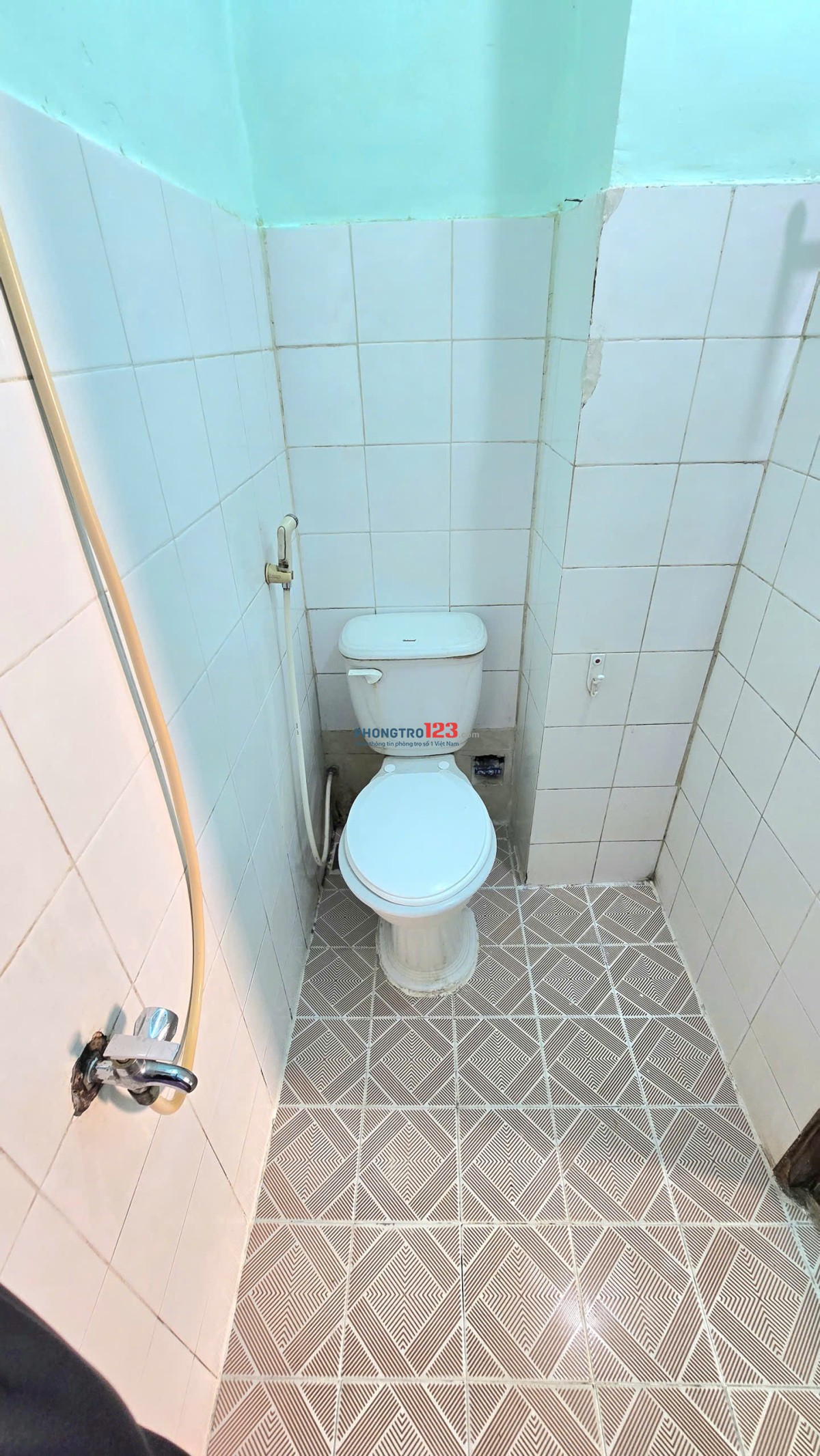 Phòng Trọ Yên Tĩnh Hiếm Có Giữa Quận 10 – Ai Cũng Muốn Ở!