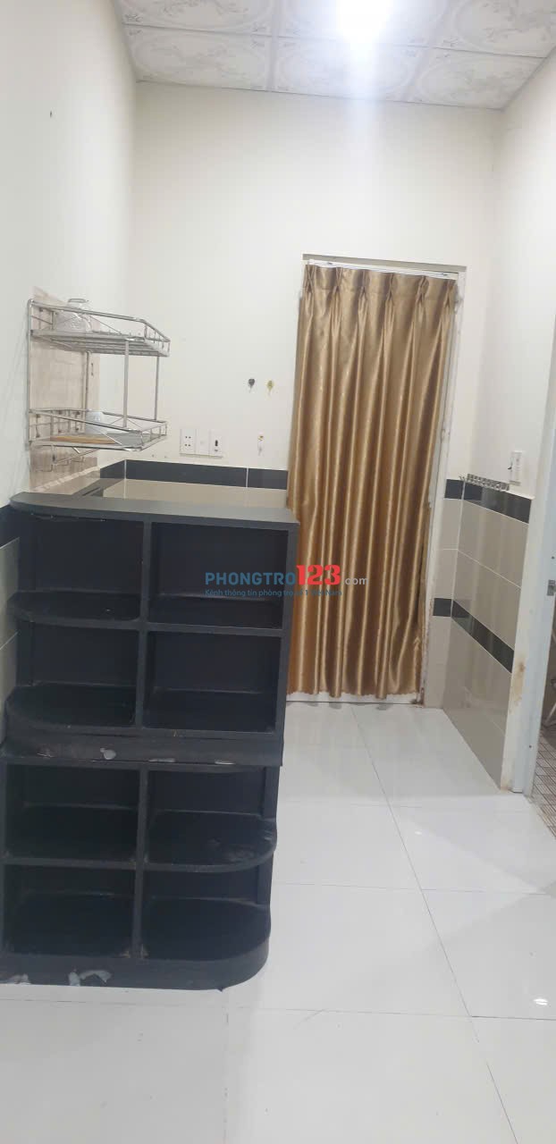 Chính chủ trống phòng 21m2, có máy lạnh, máy giặt và quạt - đường số 10, Phường An Khánh, Quận 2