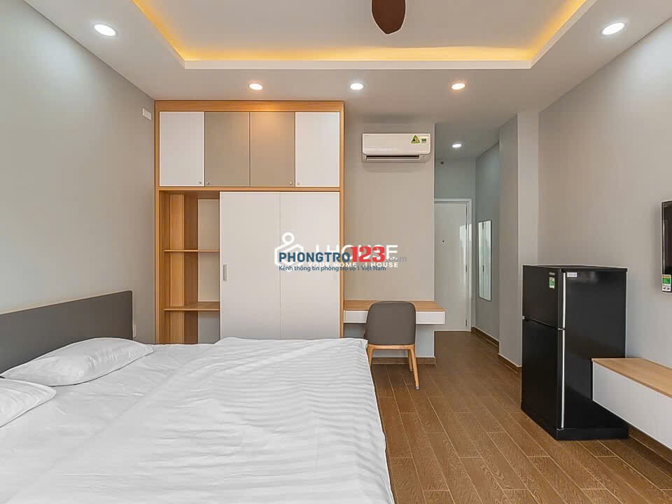 CĂN HỘ 1PN BALCONY FULL NỘI THẤT GẦN GA 3T, CV HOÀNG VĂN THỤ, SÂN BAY TSN, ETOWN CH