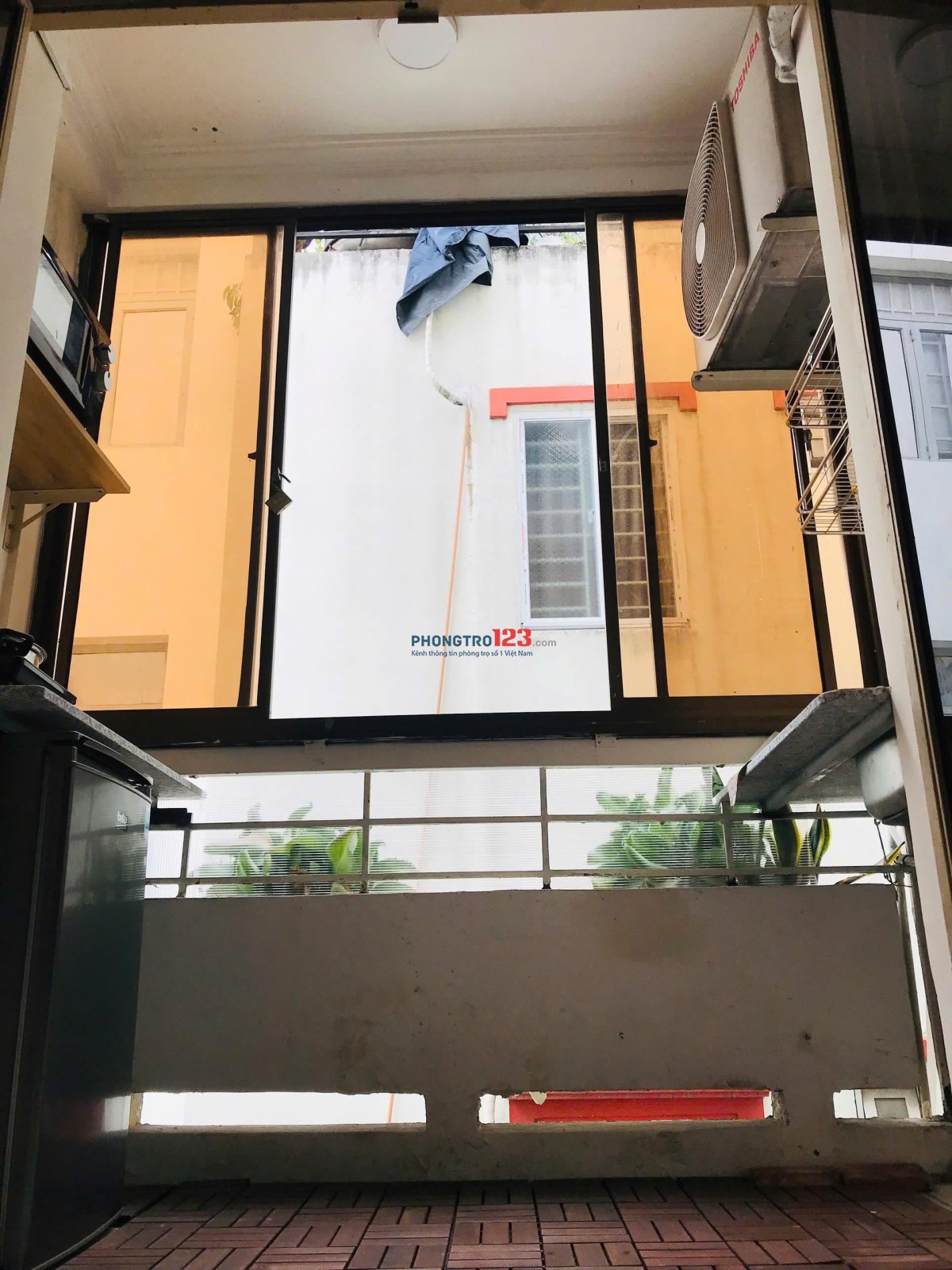 Cho thuê phòng ban công Trần đình xu gần bộ công an