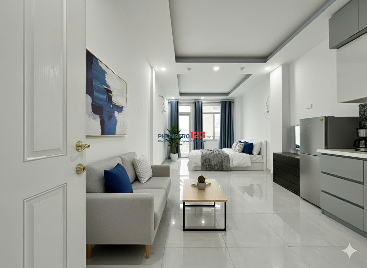 Cho Thuê Căn Hộ Cao Cấp Có Ban Công Full Nội Thất Emart Phan Văn Trị Mới 100%