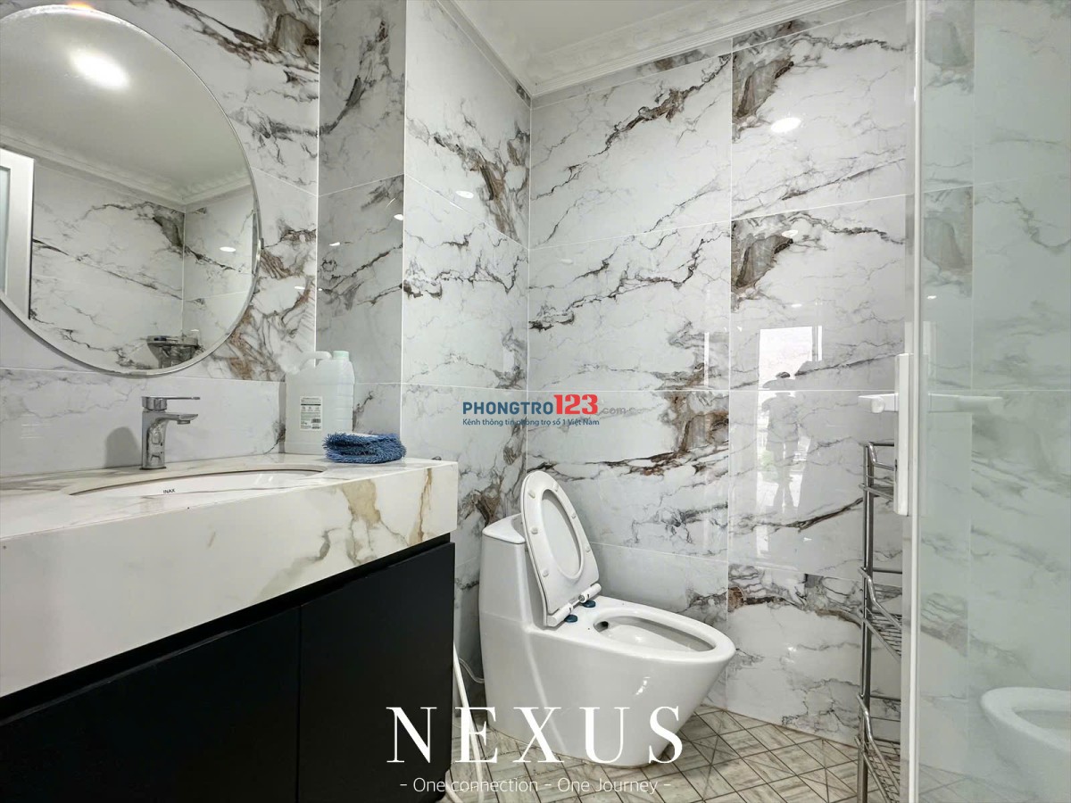 Cho Thuê Căn Hộ Cao Cấp Có Ban Công Full Nội Thất Emart Phan Văn Trị Mới 100%