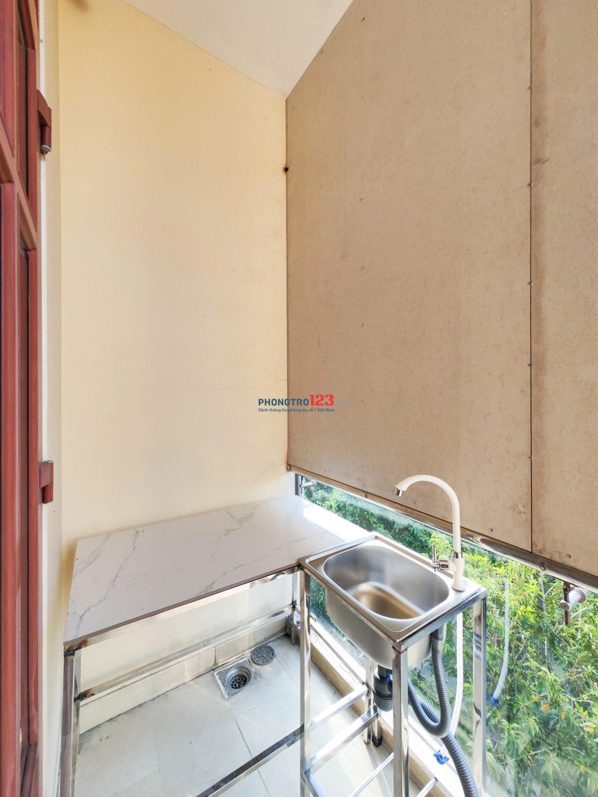 PHÒNG MỚI SIÊU XINH – BAN CÔNG CỬA SỔ SIÊU TO