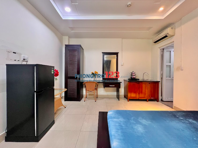 Phòng cho thuê Full Nội Thất, Có Thang máy, An Ninh, Giá rẻ Quận 7