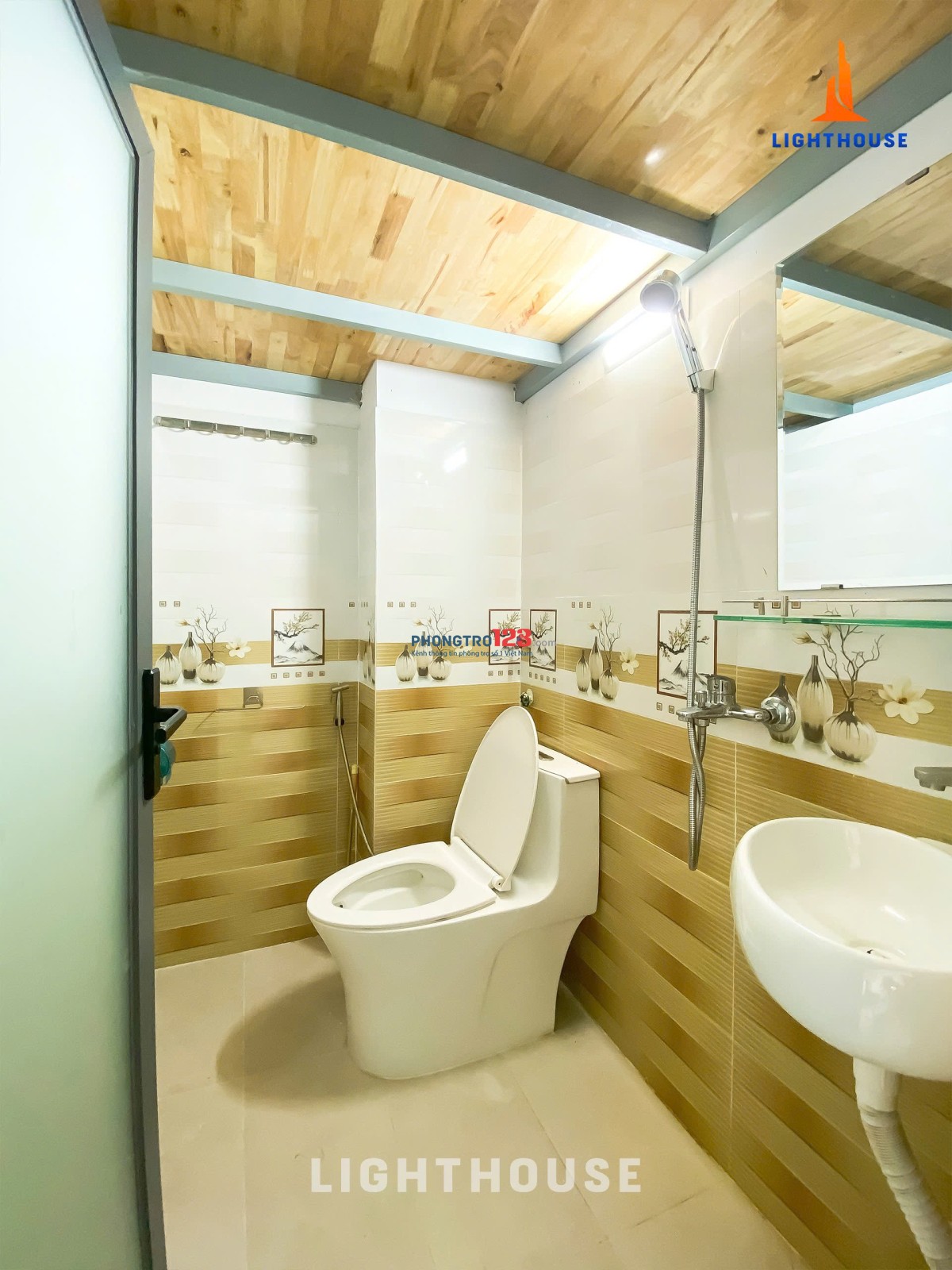 PHÒNG CAO CẤP GẦN ĐH NGUYỄN TẤT THÀNH –CĐ FPT – GIÁ SIÊU ƯU ĐÃI