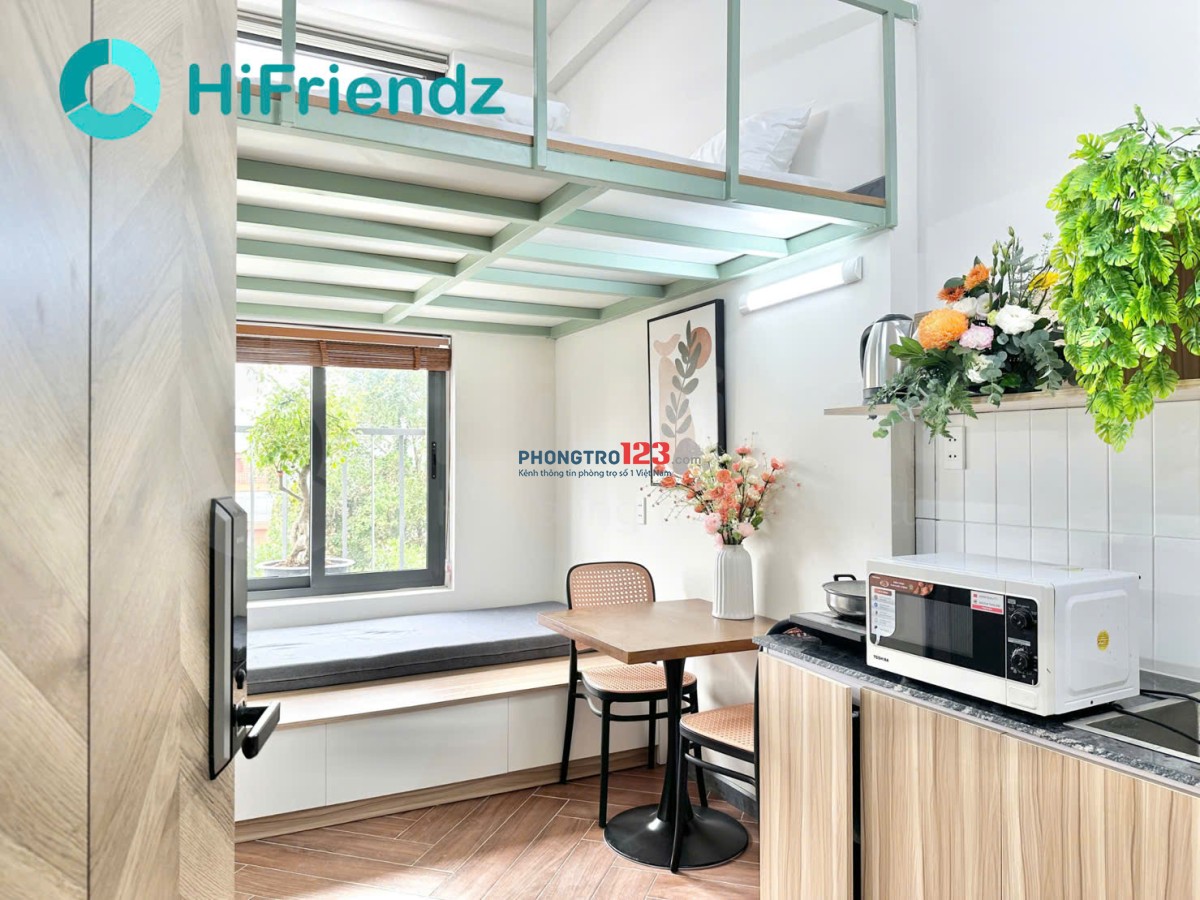 Duplex cao cấp mới xây gần ngay đại học Tài Chính - Marketing, FPT, khu công nghệ cao