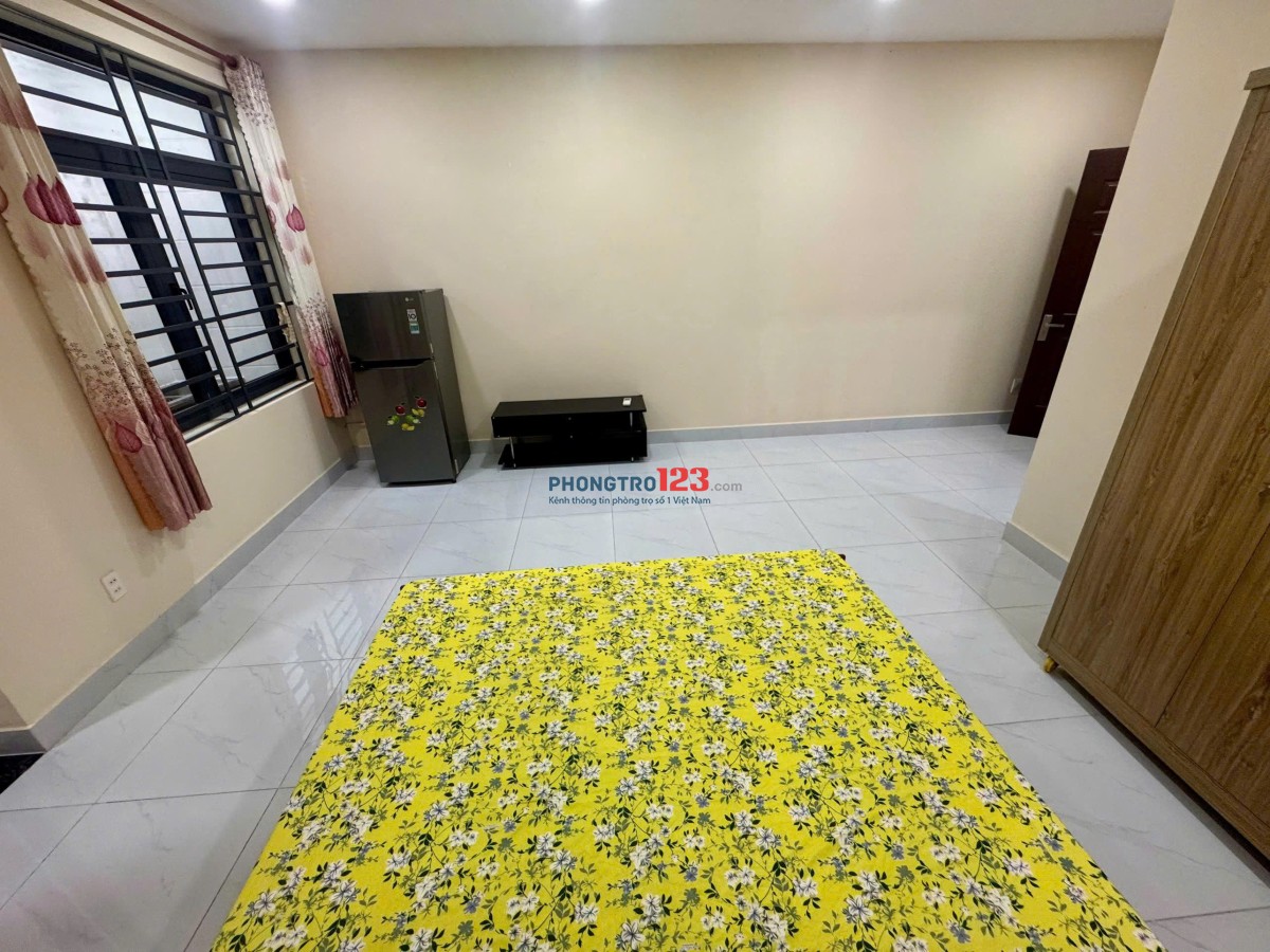 Phòng 35m² tách bếp riêng full nội thất – Bình Chánh