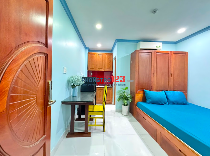 Phòng cho thuê Full nội thất-Thang máy-bảo vệ 24/24-giá rẻ Quận 10