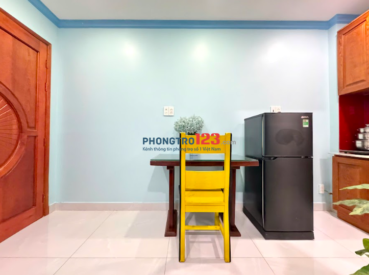 Phòng cho thuê Full nội thất-Thang máy-bảo vệ 24/24-giá rẻ Quận 10