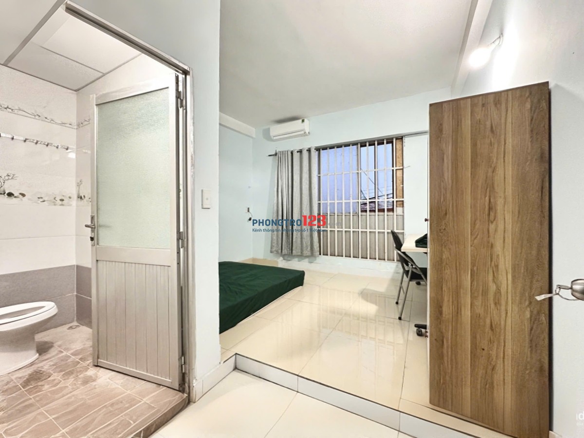 PHÒNG TÁCH BẾP, RỘNG RÃI, THOÁNG MÁT