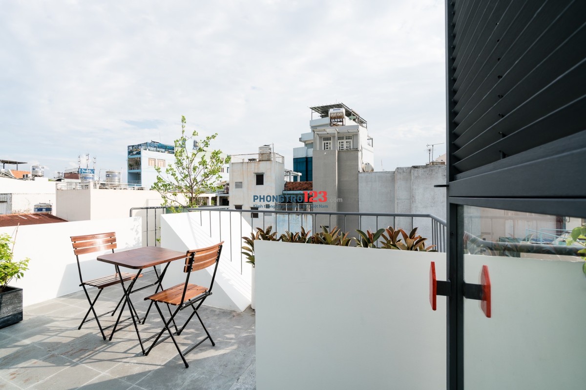 CHO THUÊ PHÒNG CỬA SỔ, BAN CÔNG THOÁNG , 38m2 , ĐƯỜNG TÔ HIẾN THÀNH - GẦN VẠN HẠNH MALL