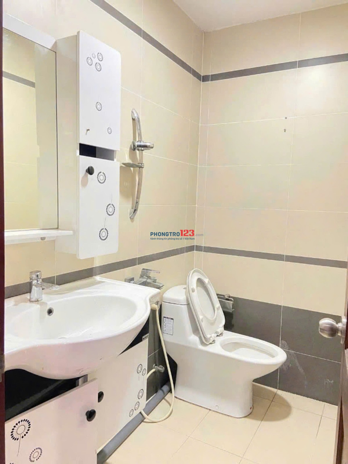 CHO THUÊ KÝ TÚC XÁ SLEEPBOX LÊ VĂN VIỆT GẦN KHU CNC CHỈ TỪ 1TR2 BAO TRỌN GÓI