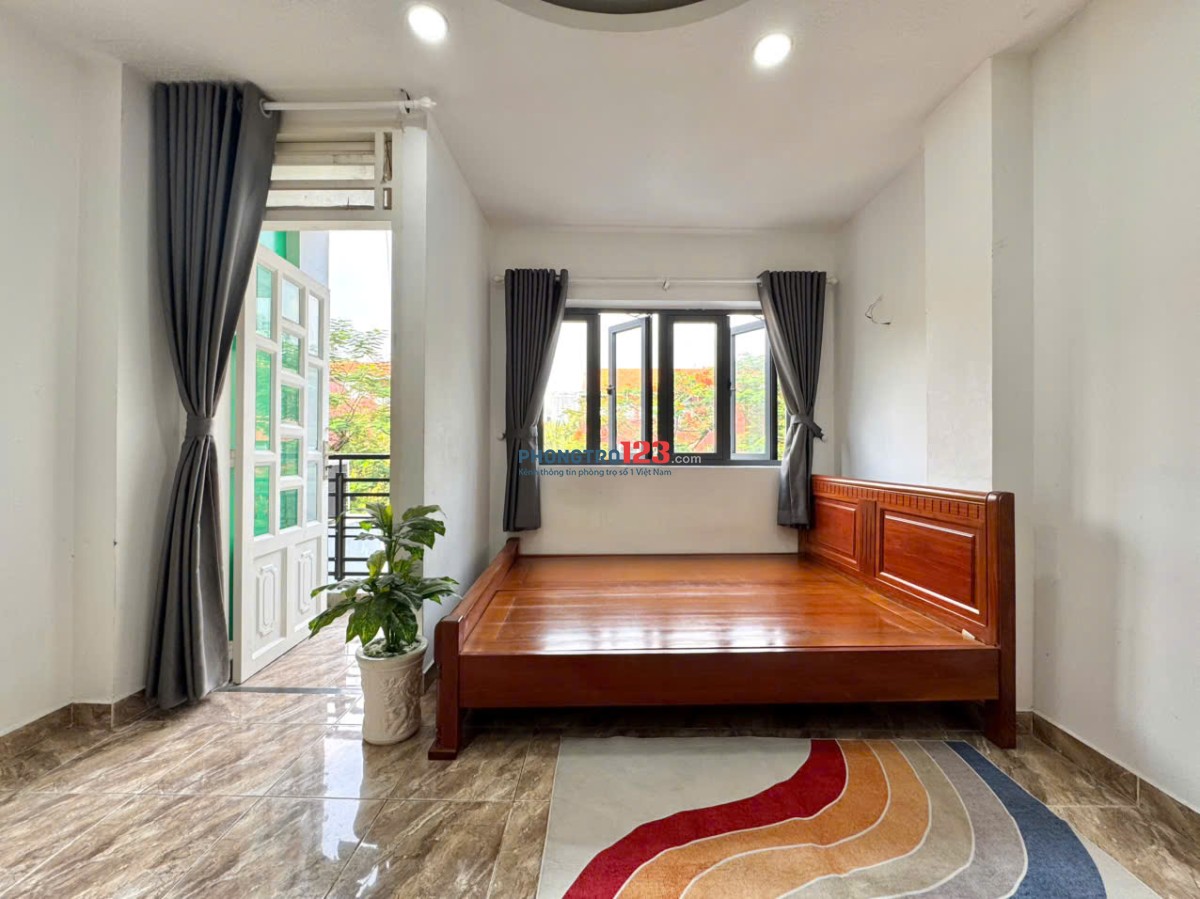 PHÒNG BAN CÔNG FULL NỘI THẤT NGAY CV GIA ĐỊNH