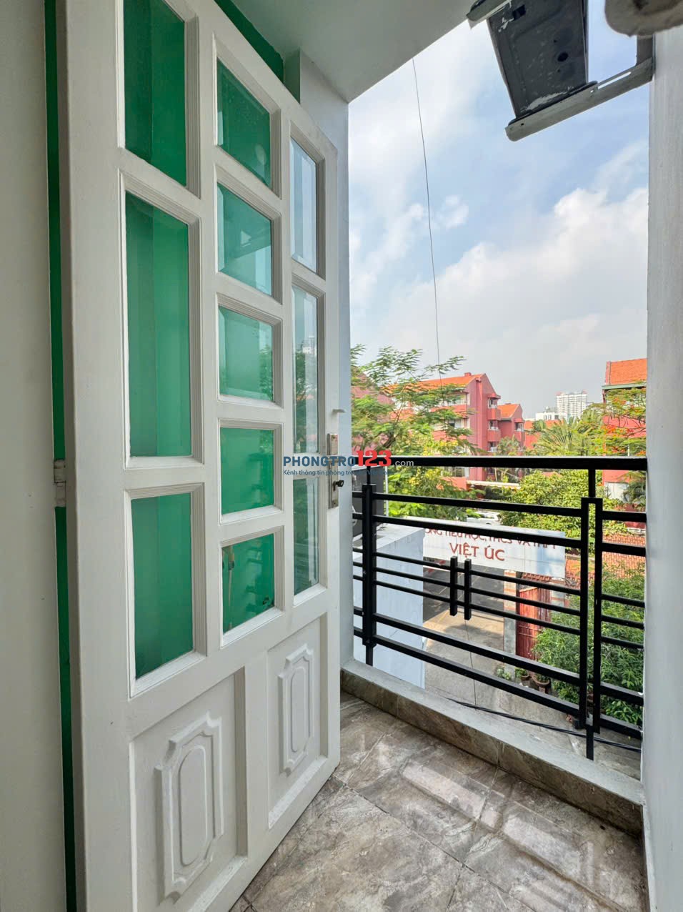 PHÒNG BAN CÔNG FULL NỘI THẤT NGAY CV GIA ĐỊNH