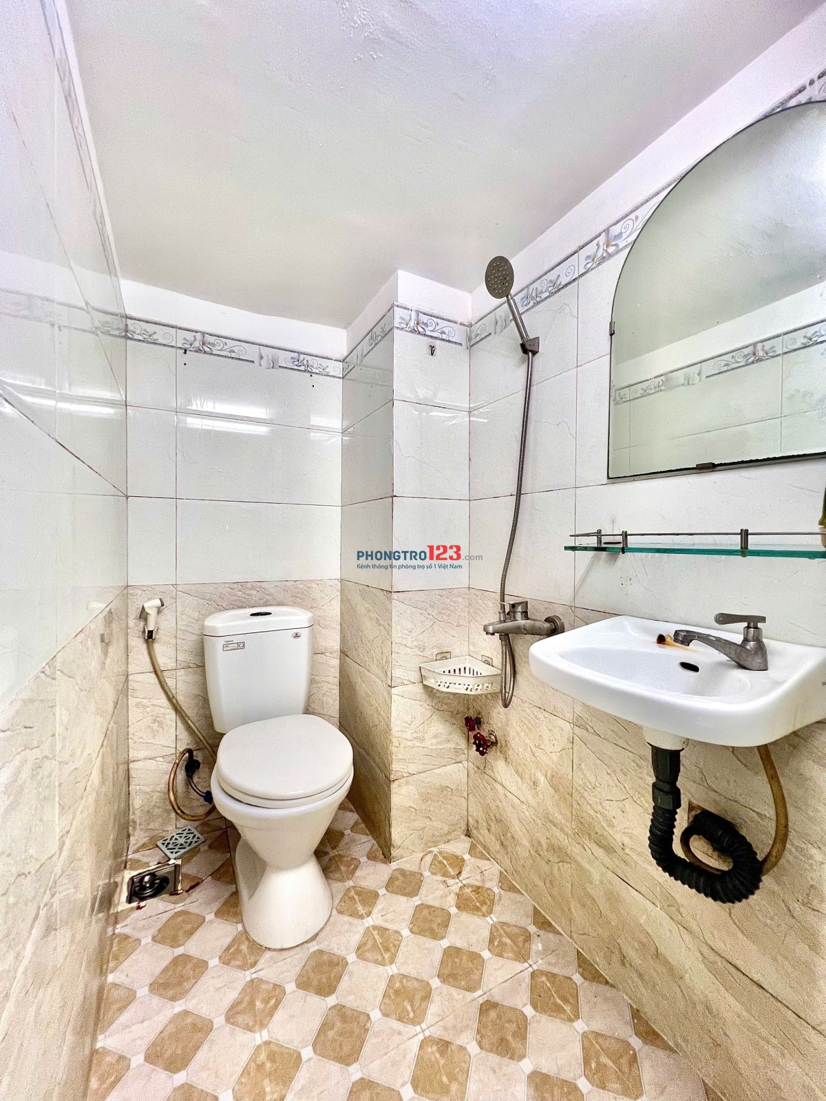 PHÒNG 25M2 ĐẦY ĐỦ TIỆN NGHI, QUẬN TÂN PHÚ, GẦN AEON TÂN PHÚ