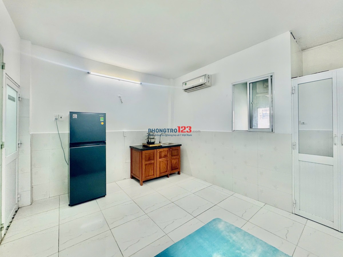 CHO THUÊ PHÒNG 25M2 ĐẦY ĐỦ TIỆN NGHỊ TRÊN ĐƯỜNG HOÀNG SA, QUẬN 3