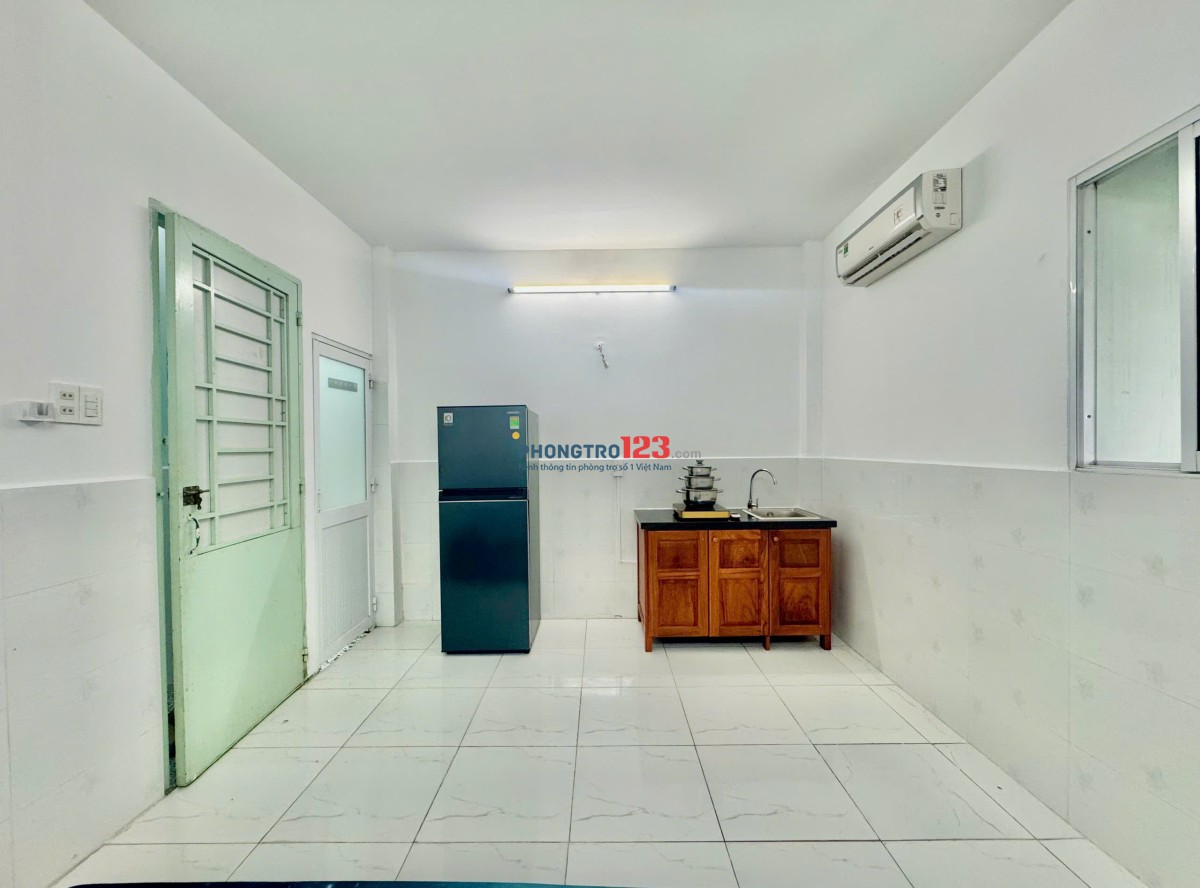 CHO THUÊ PHÒNG 25M2 ĐẦY ĐỦ TIỆN NGHỊ TRÊN ĐƯỜNG HOÀNG SA, QUẬN 3