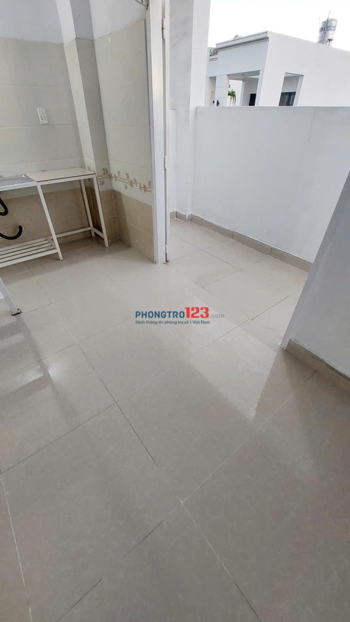 Cho thuê phòng trọ ngay khu CNC, giá rẻ, có gác cao tại quận 9