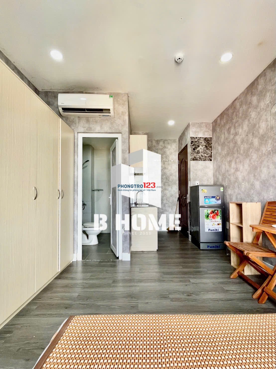 CHO THUÊ PHÒNG FULL NỘI THẤT – CỬA SỔ LỚN THOÁNG MÁT Quận 1 - THANG MÁY gần Vòng xoay điện biên phủ