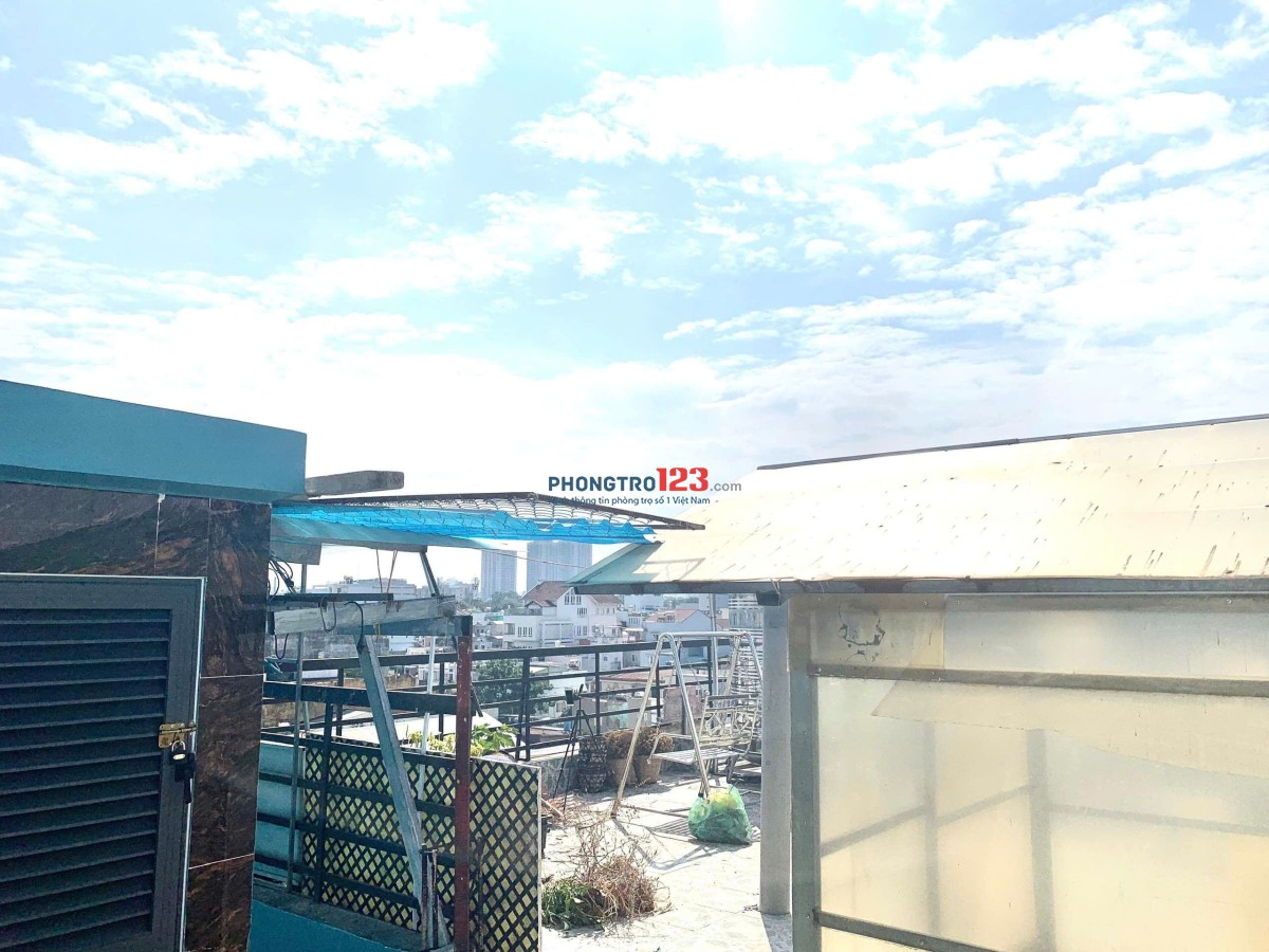 Phòng cho thuê giá chỉ 2.2- 3.3 triệu không giới hạn số người ở, gần Q10 & Q. TB. Xem phòng ngay!