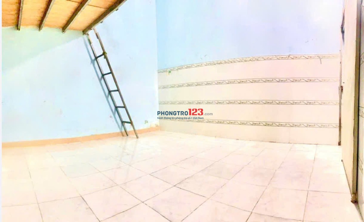 Phòng cho thuê giá chỉ 2.2- 3.3 triệu không giới hạn số người ở, gần Q10 & Q. TB. Xem phòng ngay!