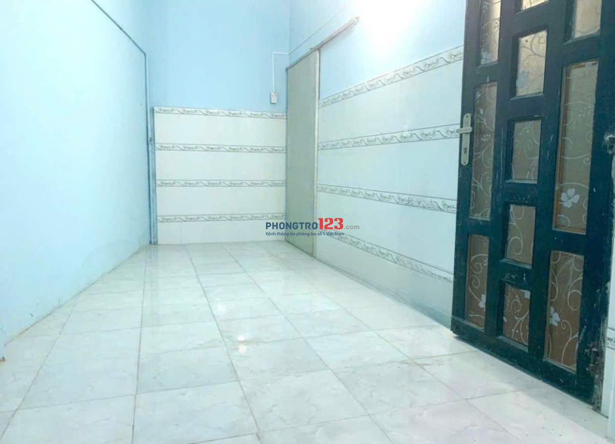 Phòng cho thuê giá chỉ 2.2- 3.3 triệu không giới hạn số người ở, gần Q10 & Q. TB. Xem phòng ngay!