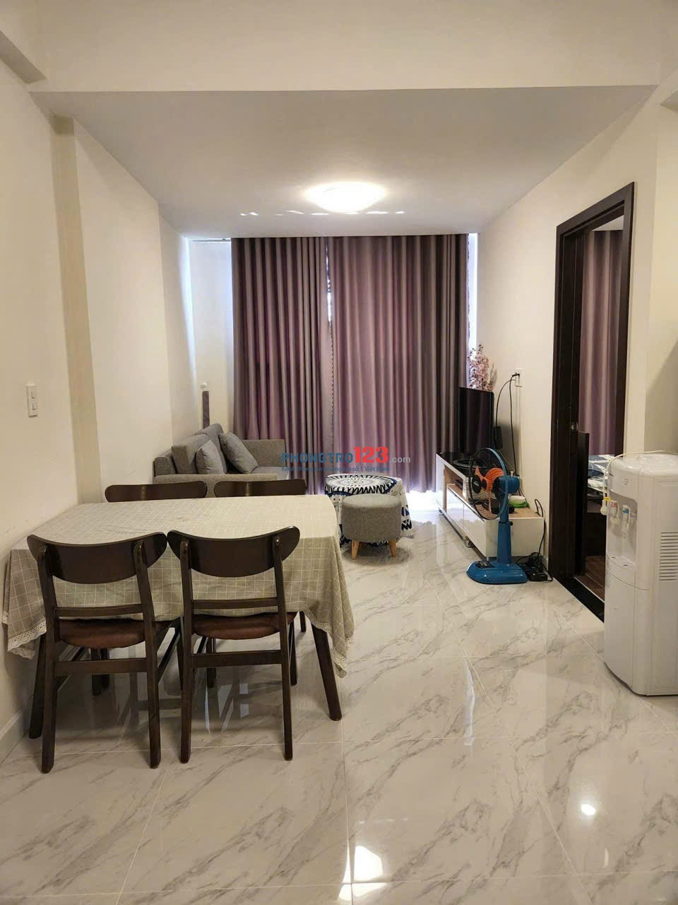 Chung cư Carillon 5, Luỹ Bán Bích, TP: 2p ngủ, 74m2, máy lạnh, 10tr5/th