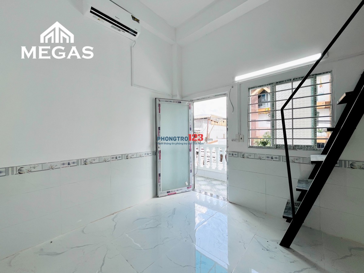 Phòng MỚI 100% ban công Ngay VÒNG XOAY PHÚ LÂM - METRO BÌNH PHÚ Q6