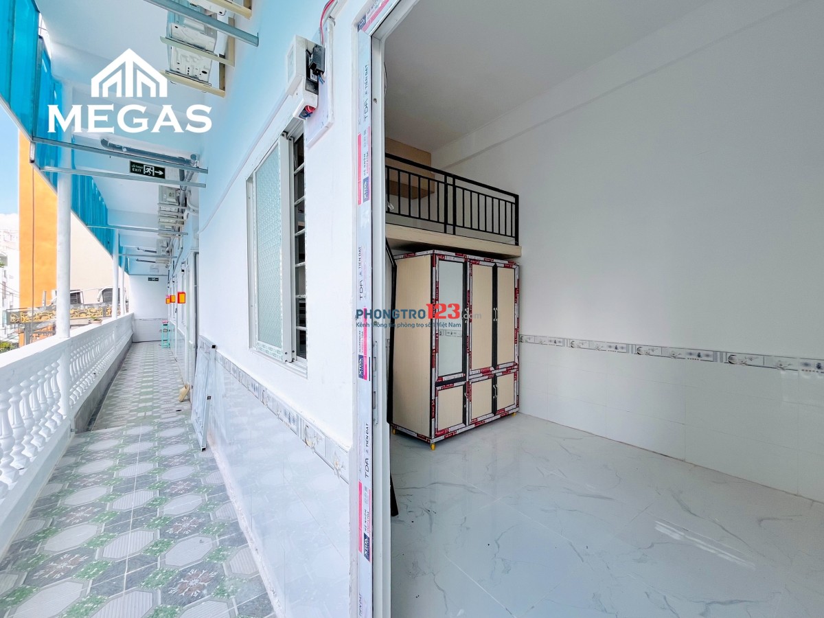 Phòng MỚI 100% ban công Ngay VÒNG XOAY PHÚ LÂM - METRO BÌNH PHÚ Q6