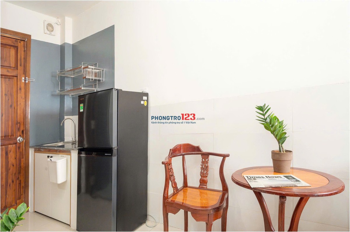 Còn trống 1 phòng mới xây giống trong hình