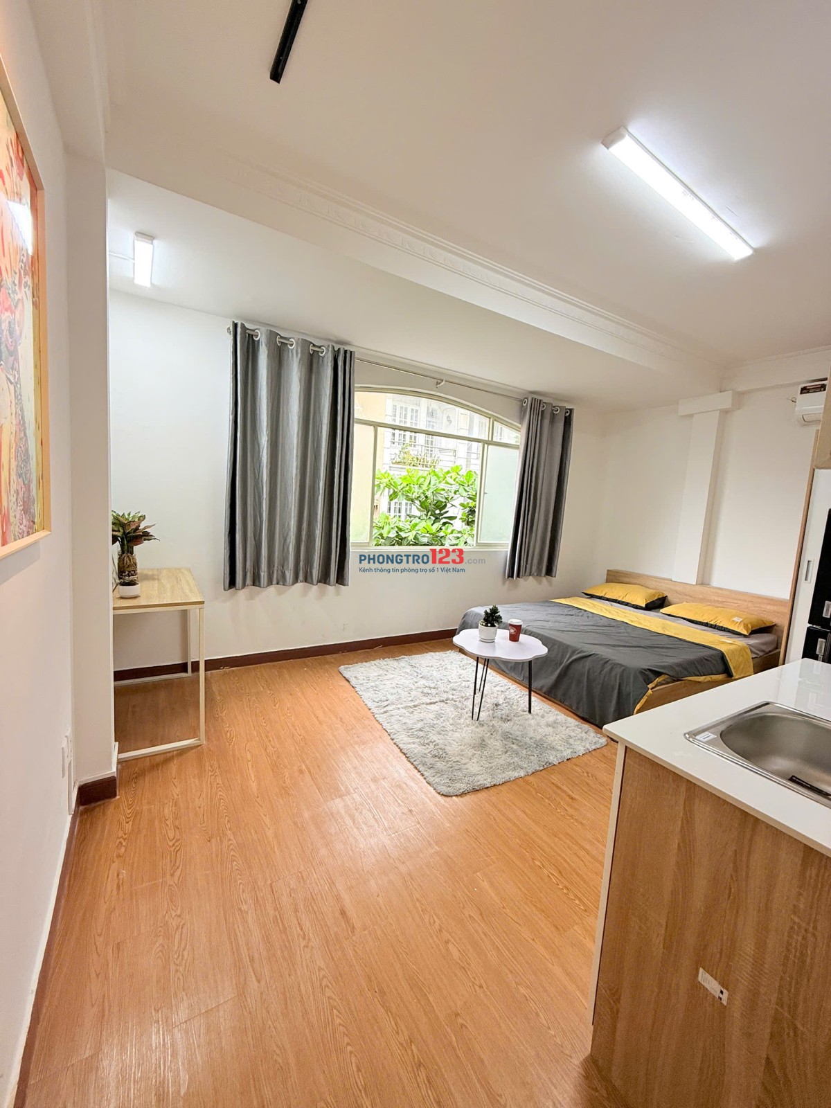  STUDIO CỬA SỔ TO – SIÊU THOÁNG 135/1 Nguyễn Hữu Cảnh, P.22, Bình Thạnh