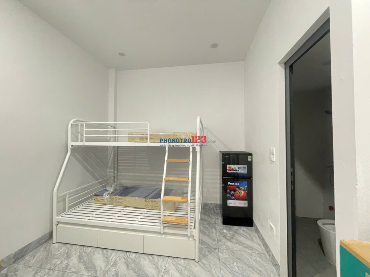 Cho thuê phòng mới khai trương 4tr5 đầy đủ nội thất, nhà vs + bếp riêng ở được ngay