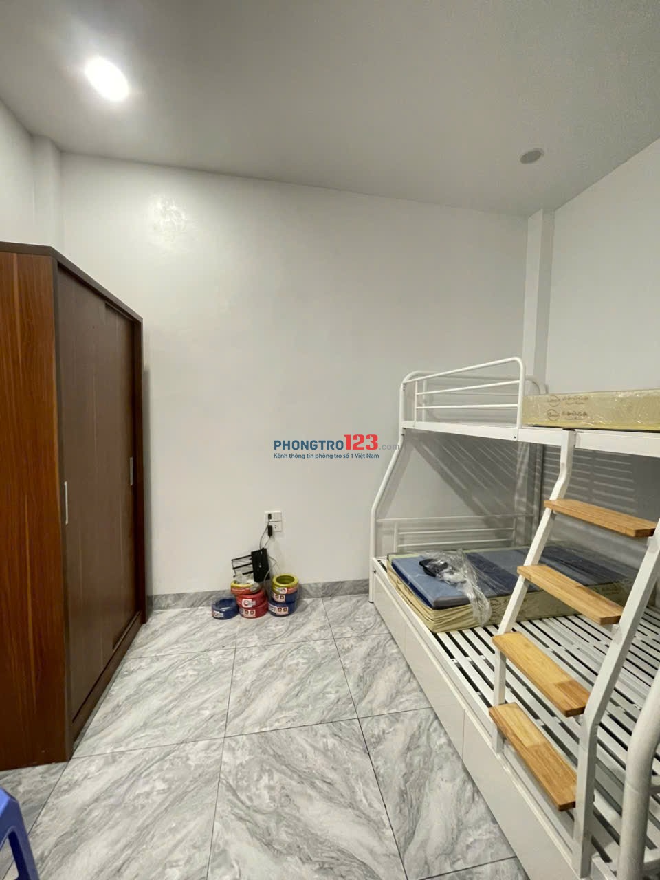 Cho thuê phòng mới khai trương 4tr5 đầy đủ nội thất, nhà vs + bếp riêng ở được ngay