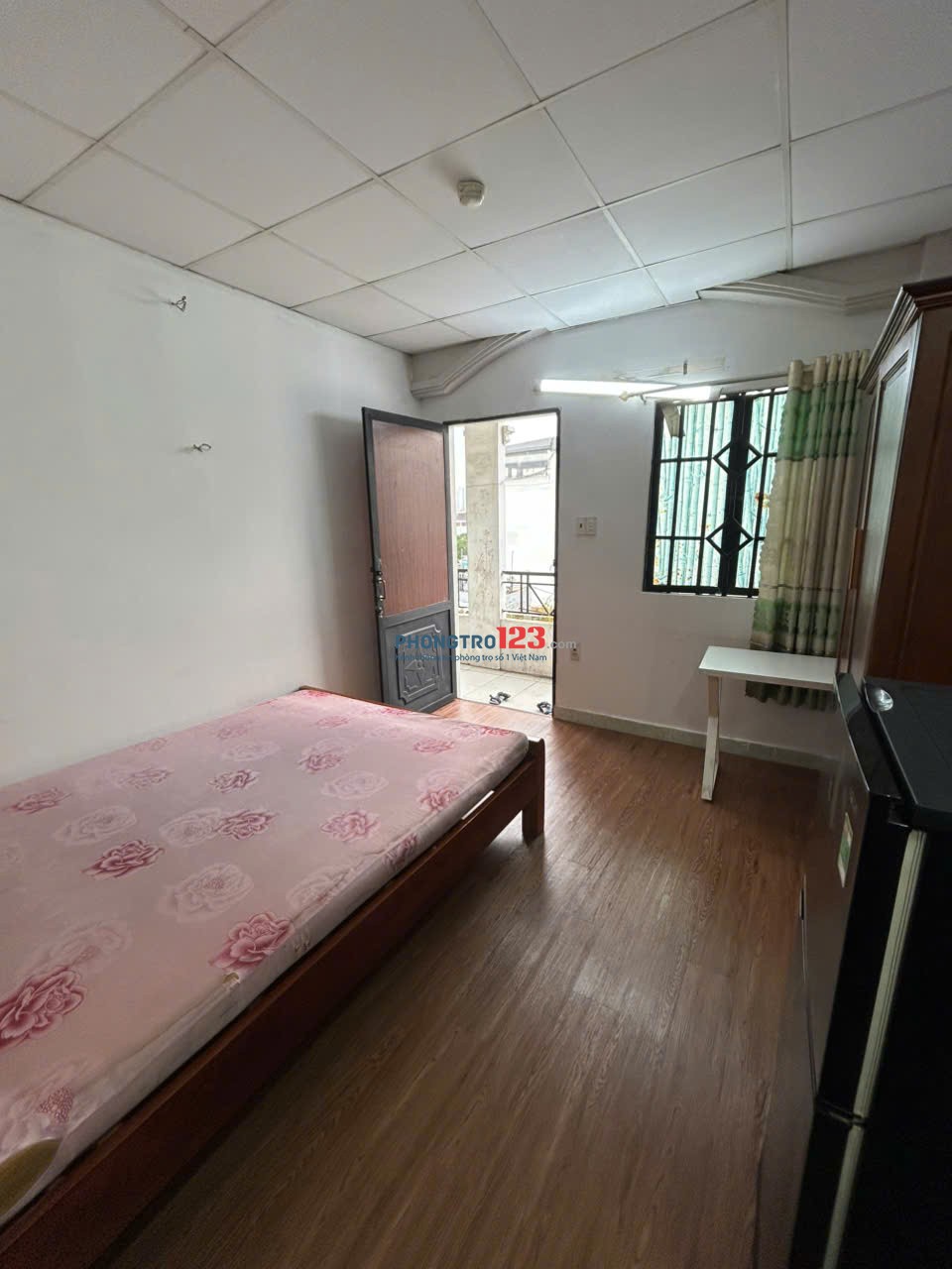 PHÒNG 25M2 ĐẦY ĐỦ TIỆN NGHI, GẦN ĐẠI HỌC HUTECH, CẦU SÀI GÒN