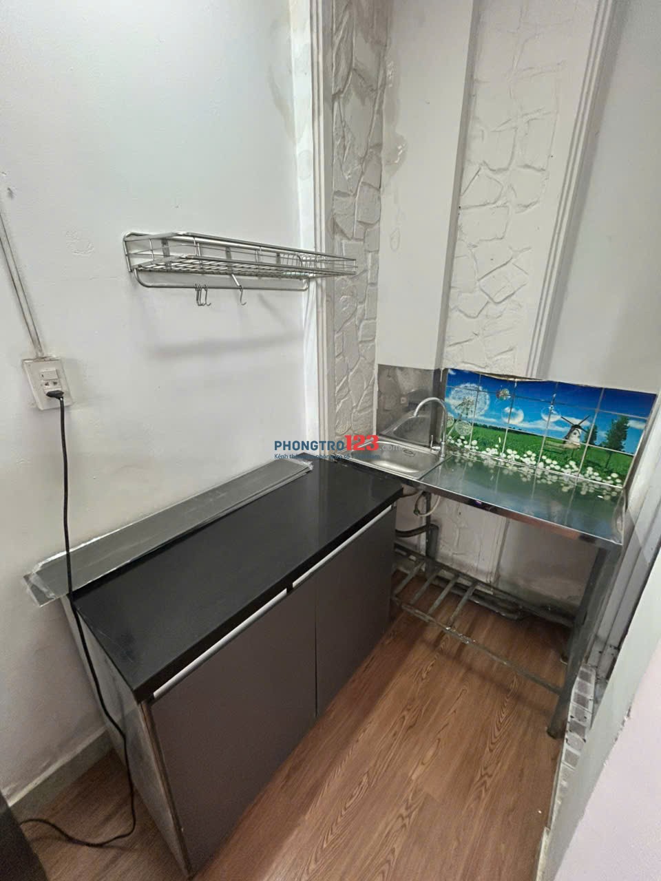 PHÒNG 25M2 ĐẦY ĐỦ TIỆN NGHI, GẦN ĐẠI HỌC HUTECH, CẦU SÀI GÒN