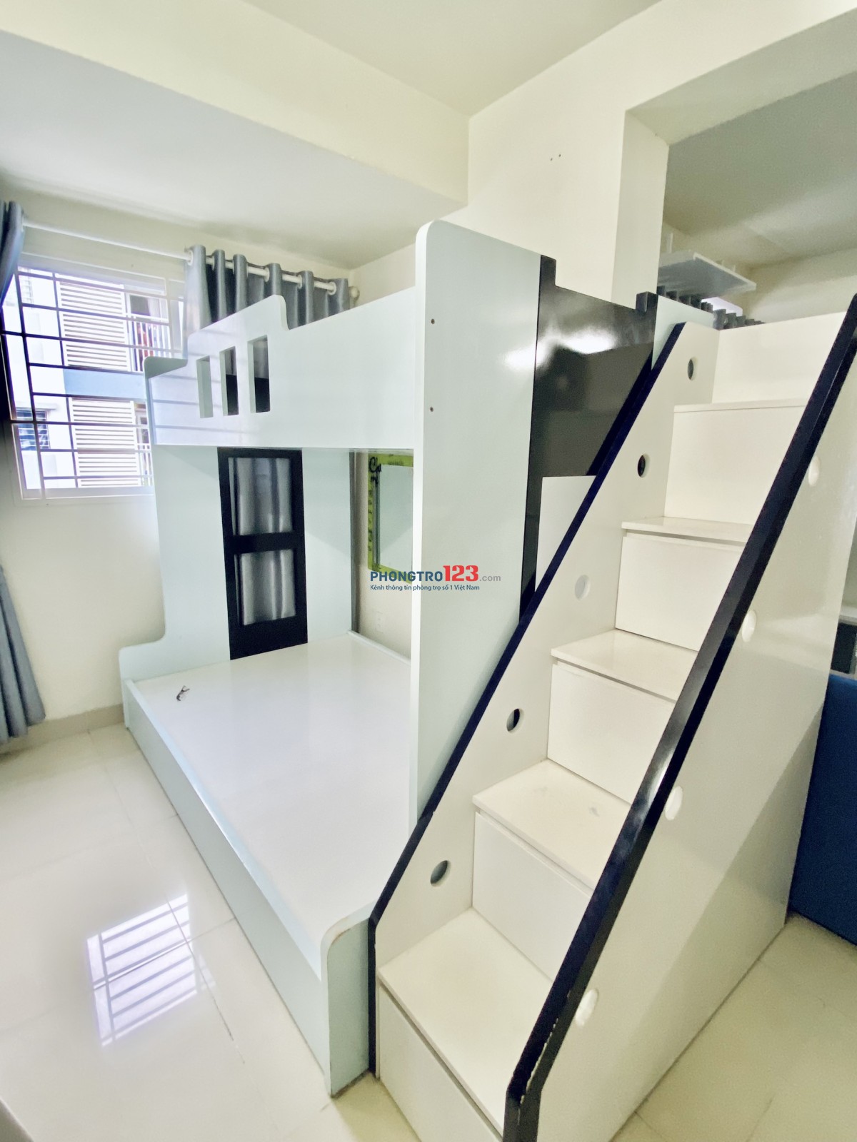 ( Chính chủ ) Cho thuê căn hộ 60 m2 , Khu EhomeS Nam Long,1PN+, 2WC, ban công hướng mát mẻ