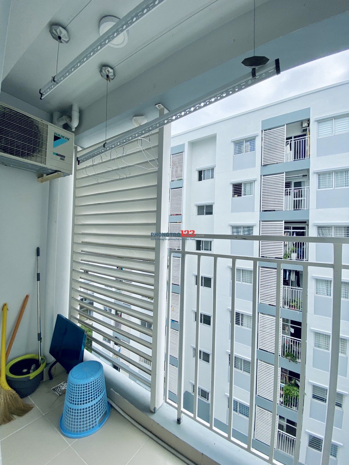 ( Chính chủ ) Cho thuê căn hộ 60 m2 , Khu EhomeS Nam Long,1PN+, 2WC, ban công hướng mát mẻ